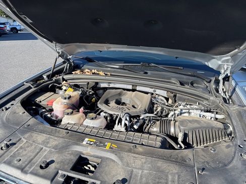 Used 2022 Jeep Grand Cherokee Limited 4xe image 10