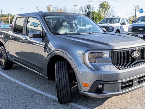 New 2025 Ford Maverick Lobo image 44