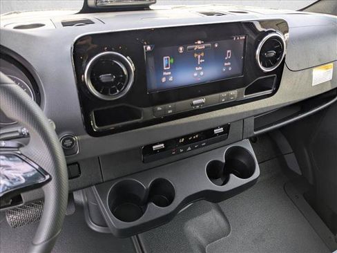 New 2026 Mercedes-Benz Sprinter 2500 image 12