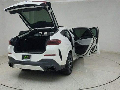 Used 2026 BMW X6 M60i image 75