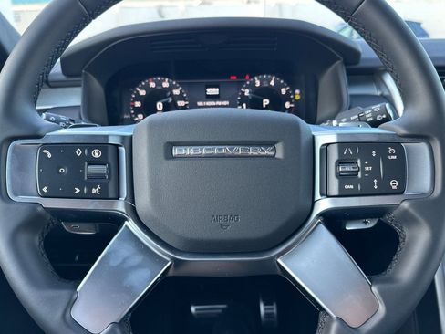 New 2025 Land Rover Discovery Dynamic SE AWD/4WD image 23