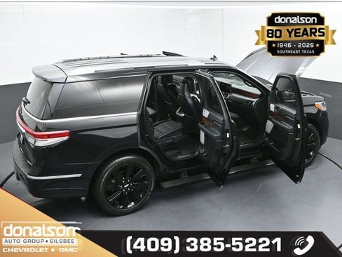 Used 2023 Lincoln Navigator Reserve AWD/4WD image 26