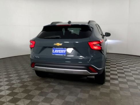 New 2026 Chevrolet Trax LT w/ Driver Confidence Package image 8