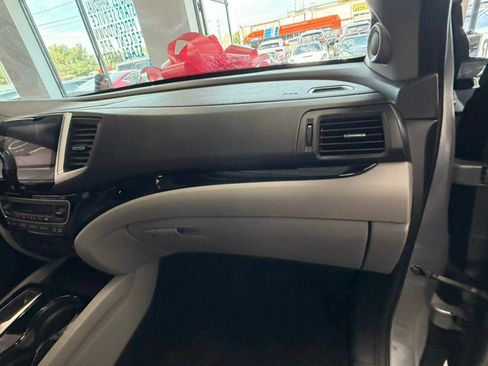 Used 2018 Honda Pilot Elite image 52