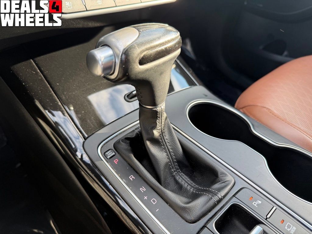 Used 2019 Kia Sorento SX FWD image 35