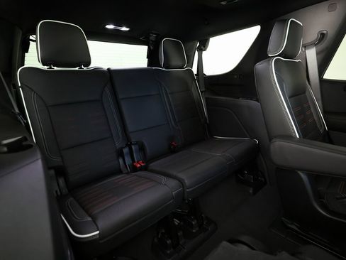 Used 2026 GMC Yukon AT4 Ultimate image 12