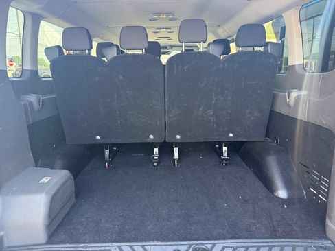 Used 2024 Ford Transit 350 XLT RWD image 9