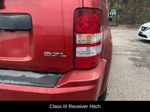 Used 2008 Jeep Liberty Sport w/ Trailer Tow Class III Group image 8