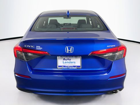 Used 2023 Honda Civic Sport image 6