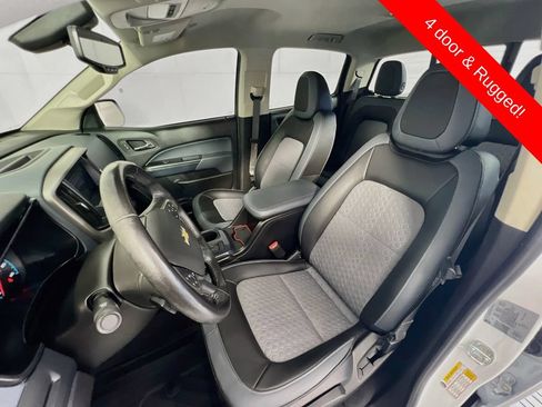 Used 2022 Chevrolet Colorado Z71 AWD/4WD image 21