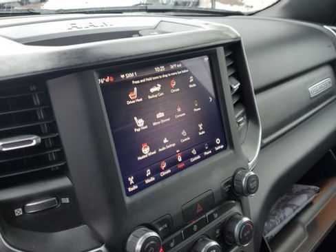 Certified 2019 RAM 1500 Big Horn image 15