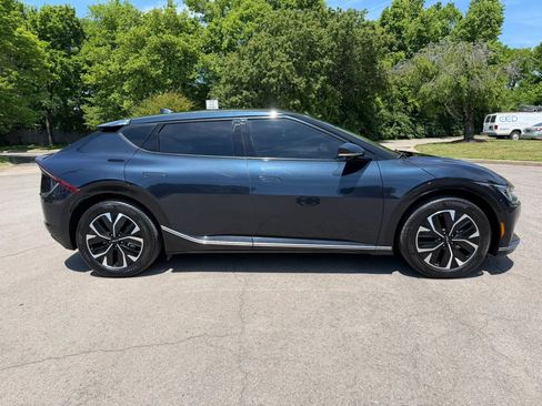 Used 2023 Kia EV6 Wind AWD/4WD image 3