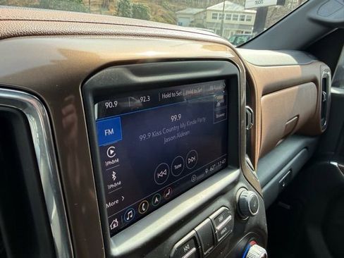 Used 2023 Chevrolet Silverado 3500 High Country AWD/4WD image 39