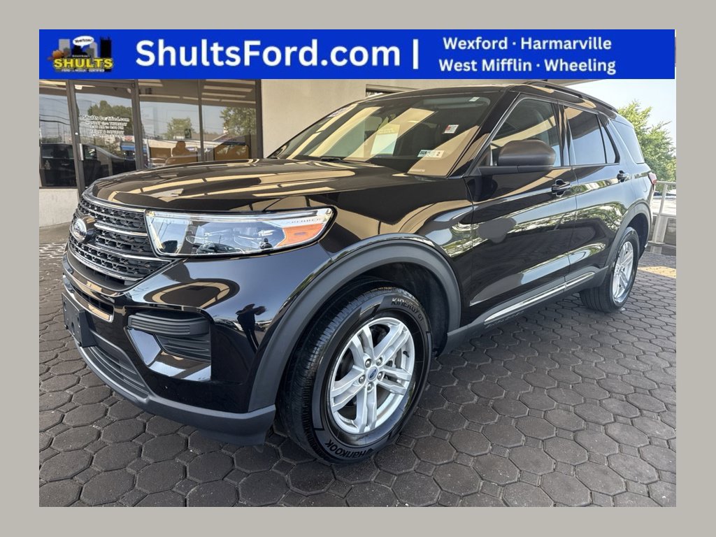 Used 2023 Ford Explorer XLT AWD/4WD image 1