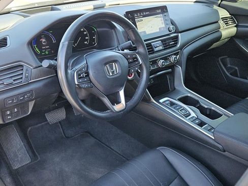 Used 2022 Honda Accord Touring image 27