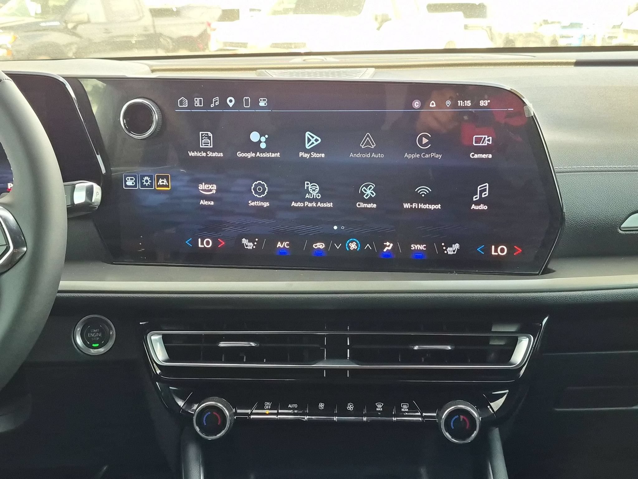 Used 2024 Chevrolet Traverse LT w/ Enhanced Driving Package FWD image 18