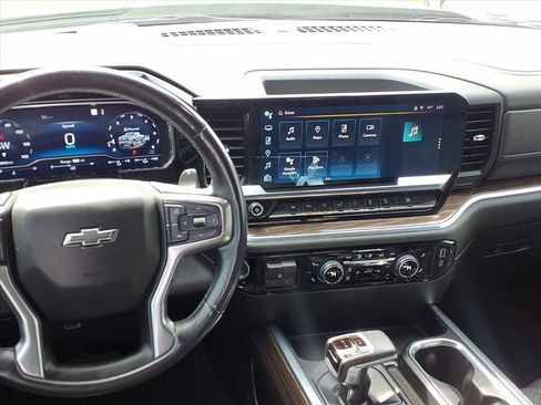 Used 2022 Chevrolet Silverado 1500 RST w/ RST All Star Premium Package image 7