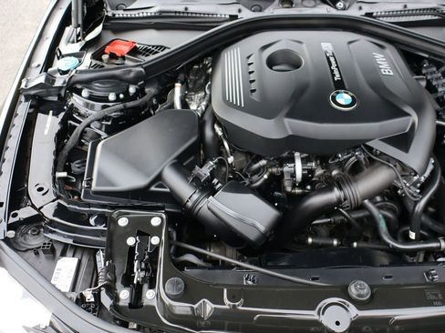 Used 2018 BMW 330i Sedan image 38