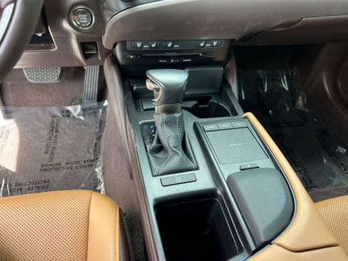 Used 2021 Lexus ES 350 w/ Premium Package image 33