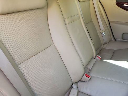 Used 2009 Lexus LS 460 RWD image 36