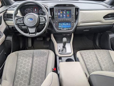 Used 2025 Subaru Forester AWD/4WD image 23
