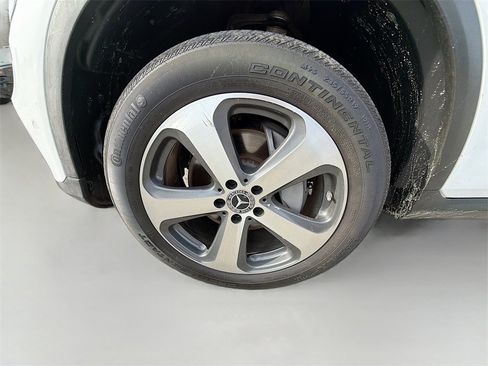 Used 2022 Mercedes-Benz GLC 300 4MATIC image 41