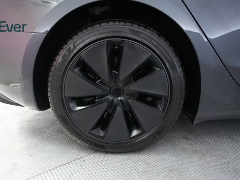 Used 2024 Tesla Model 3 Long Range AWD/4WD image 22