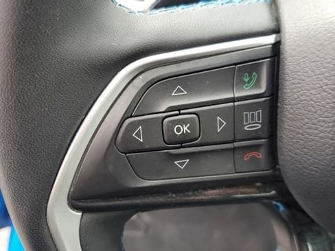 Certified 2023 Jeep Grand Cherokee Trailhawk AWD/4WD image 13