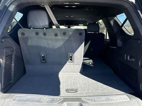 Used 2021 GMC Yukon AT4 AWD/4WD image 28