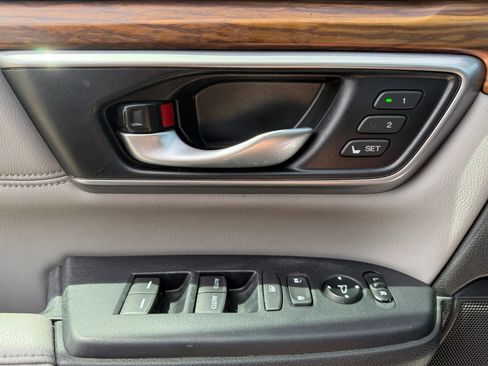 Used 2018 Honda CR-V EX-L image 20