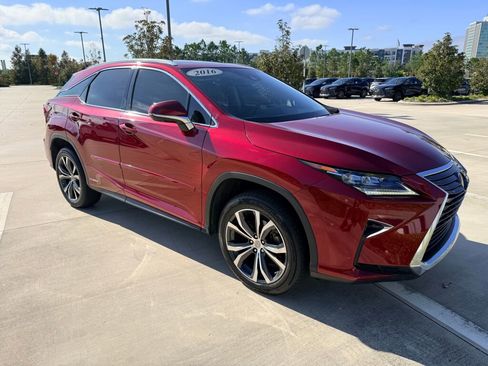 Used 2016 Lexus RX 450h FWD image 4