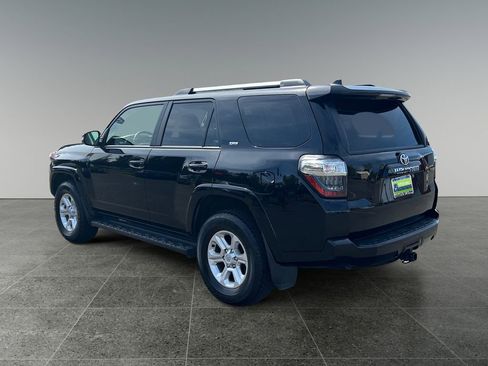 Used 2024 Toyota 4Runner SR5 Premium w/ Moonroof Package AWD/4WD image 7