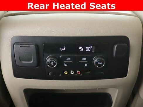 Used 2016 GMC Yukon Denali image 30