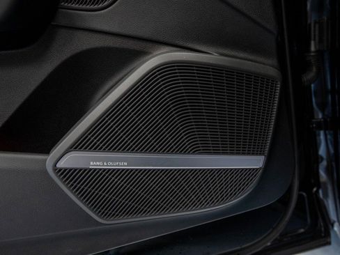 Used 2023 Audi SQ5 Premium Plus w/ Premium Plus Package image 33