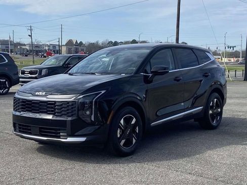 New 2026 Kia Sportage LX FWD image 5