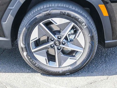 Certified 2025 Hyundai Tucson SEL image 13