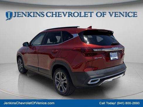 Used 2023 Kia Seltos S w/ Navigation Package FWD image 6
