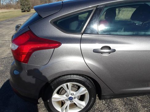 Used 2014 Ford Focus SE w/ SE Winter Package image 34