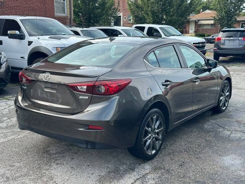 Used 2018 MAZDA MAZDA3 Touring FWD image 6