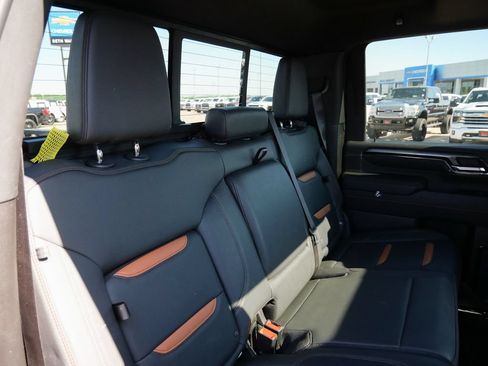Used 2024 GMC Sierra 3500 AT4 AWD/4WD image 22