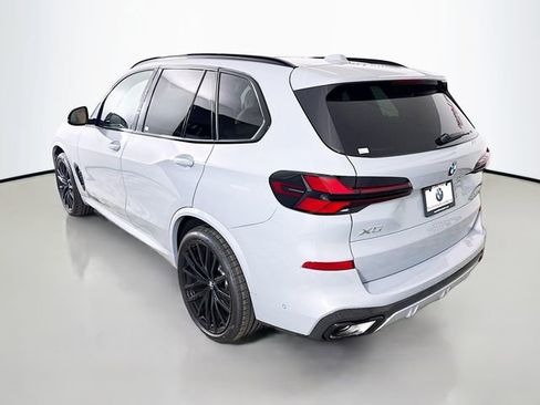 New 2026 BMW X5 xDrive40i w/ M Sport Package image 5
