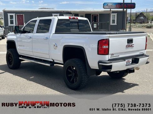 Used 2018 GMC Sierra 2500 Denali AWD/4WD image 5