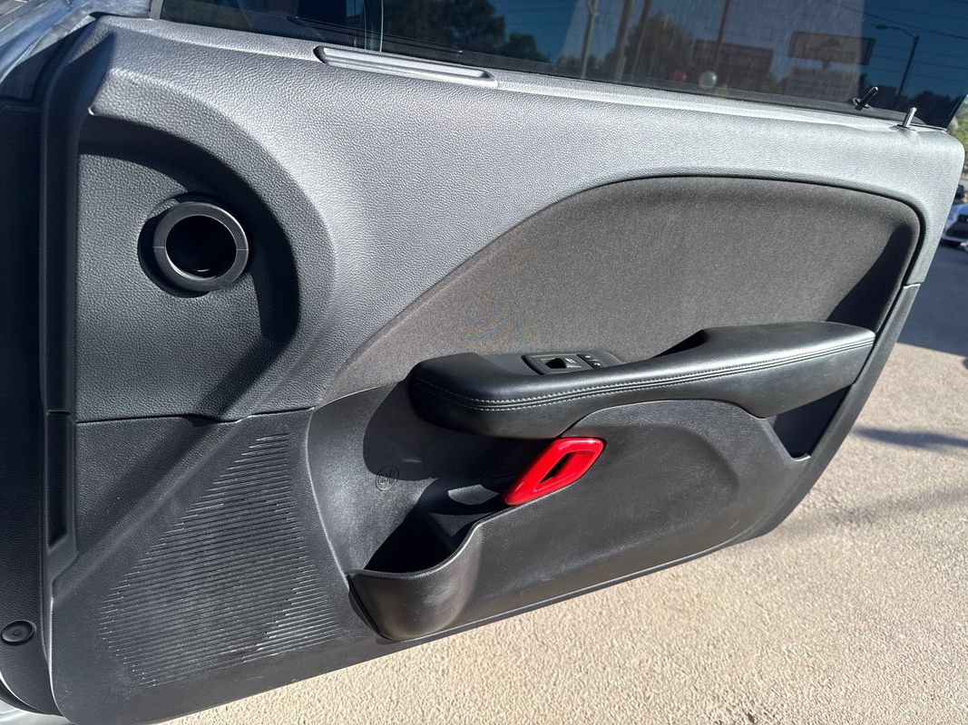 Used 2020 Dodge Challenger R/T RWD image 19