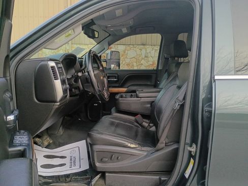 Used 2018 Chevrolet Silverado 2500 LTZ w/ Duramax Plus Package image 13