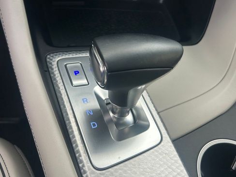 Used 2023 Genesis G70 3.3T w/ Sport Prestige Package image 16