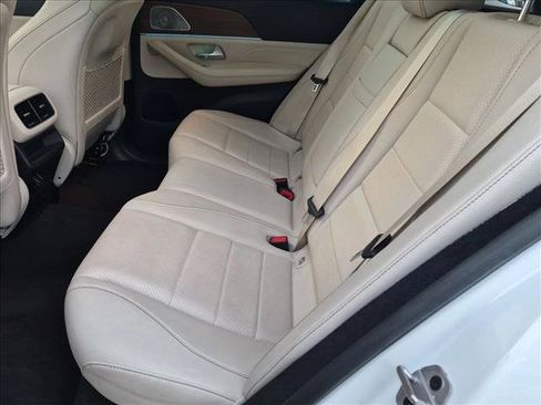 Used 2022 Mercedes-Benz GLE 350 4MATIC image 20