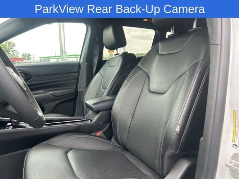 Used 2024 Jeep Compass Limited w/ Driver Assist Group I AWD/4WD image 10