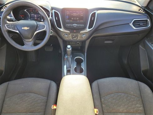 Used 2021 Chevrolet Equinox LT image 11