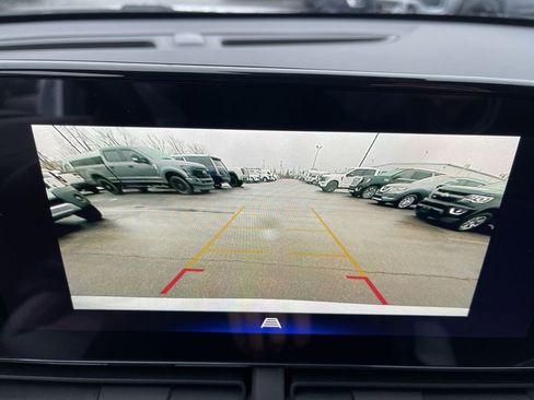 New 2026 Chevrolet Trax RS w/ Sunroof Package FWD image 17