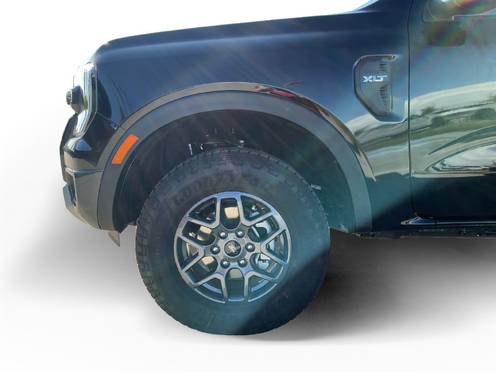 New 2026 Ford Ranger XLT w/ Trailer Tow Package RWD image 12